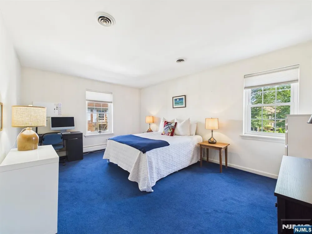 364 Ridgewood Avenue 5 Ridgewood, NJ 07450