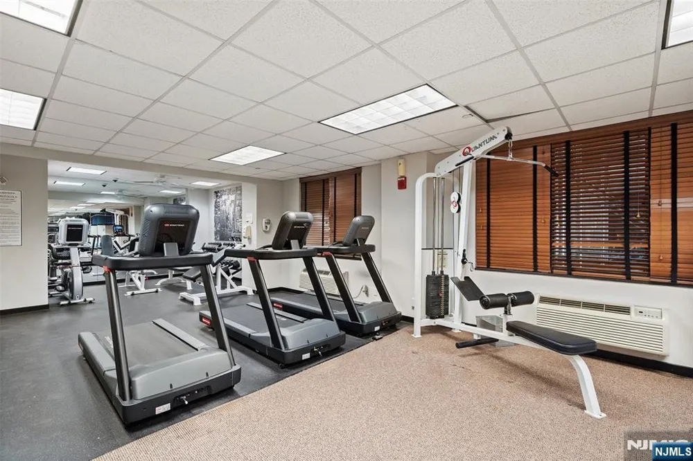 326 Prospect Avenue 11E Hackensack, NJ 07601