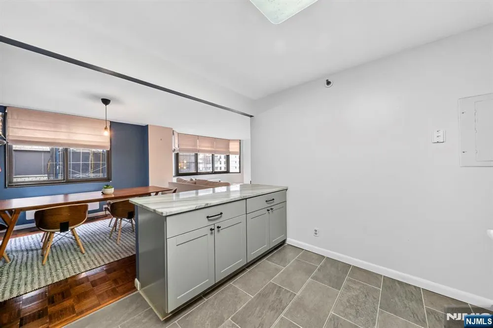 326 Prospect Avenue 9J Hackensack, NJ 07601