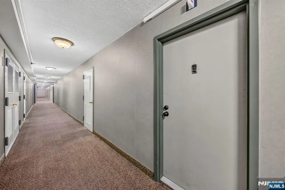 326 Prospect Avenue 9J Hackensack, NJ 07601
