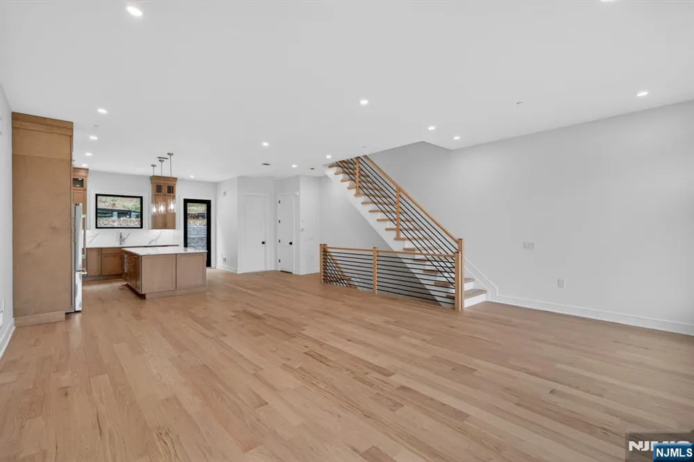 522 Valley Road 3 Clifton, NJ 07013