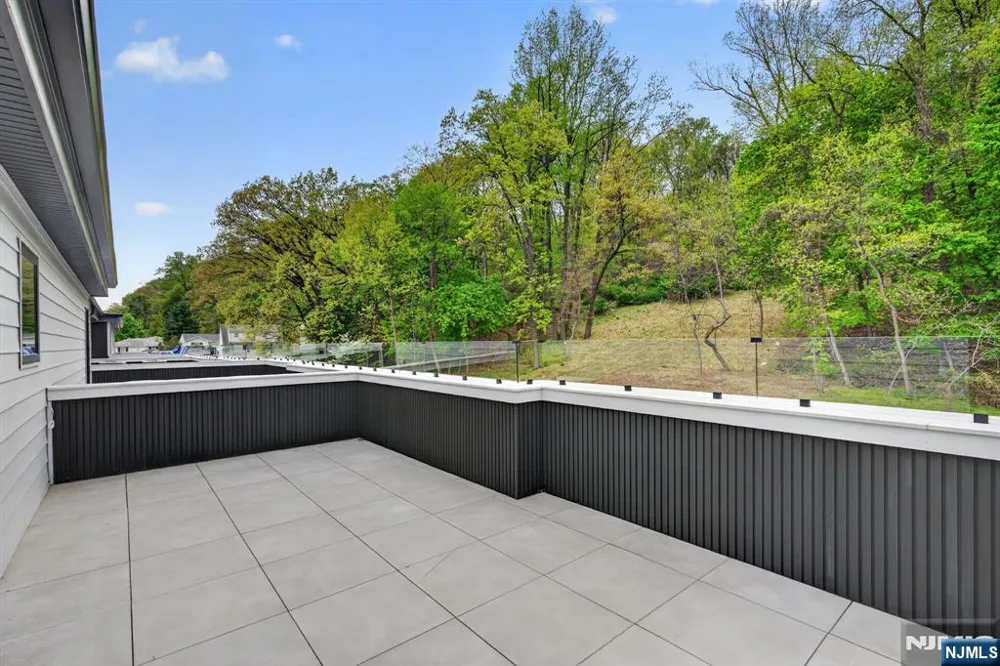 522 Valley Road 3 Clifton, NJ 07013