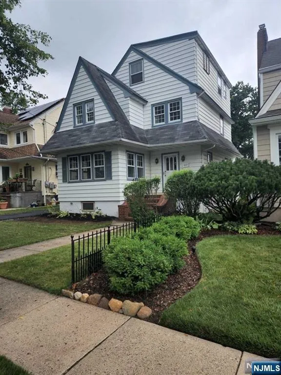 440 Palmer Avenue Teaneck, NJ 07666