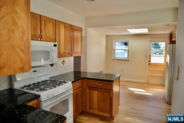 440 Palmer Avenue Teaneck, NJ 07666