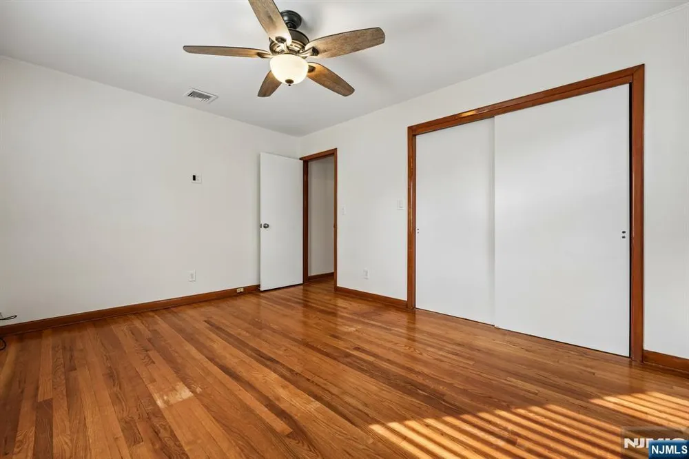 383 Closter Dock Road Closter, NJ 07624
