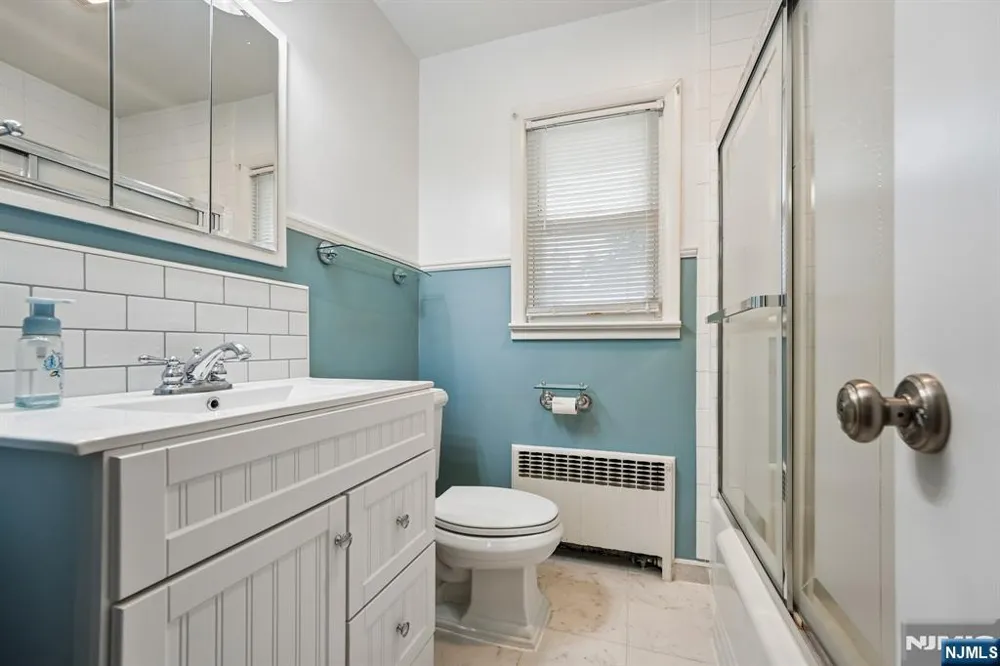 383 Closter Dock Road Closter, NJ 07624