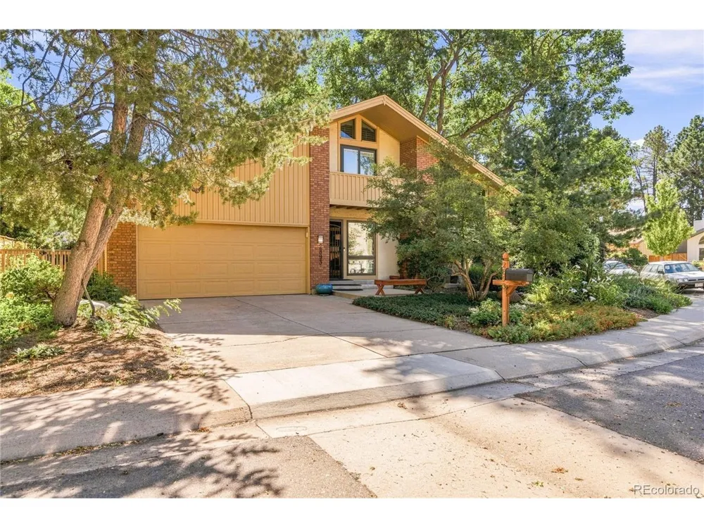 2893 S Oakland Circle E Aurora, CO 80014