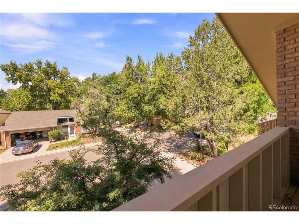 2893 S Oakland Circle E Aurora, CO 80014