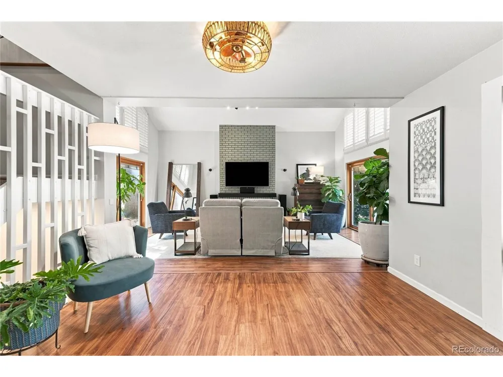 2893 S Oakland Circle E Aurora, CO 80014
