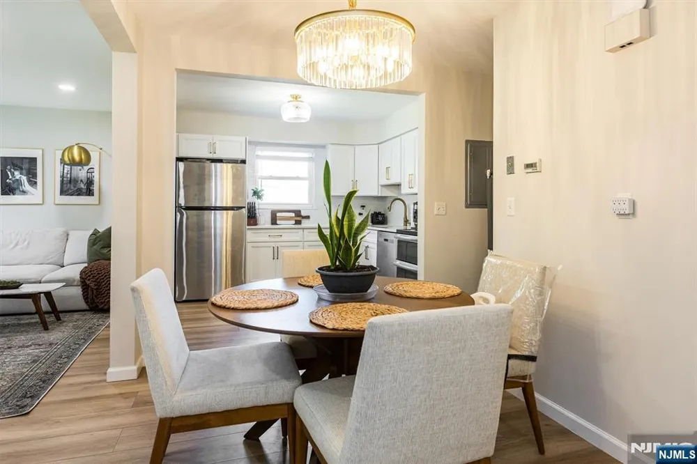 7 Van Vleck Montclair, NJ 07042