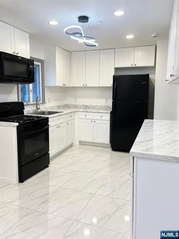2614 Stiles Street Linden, NJ 07036