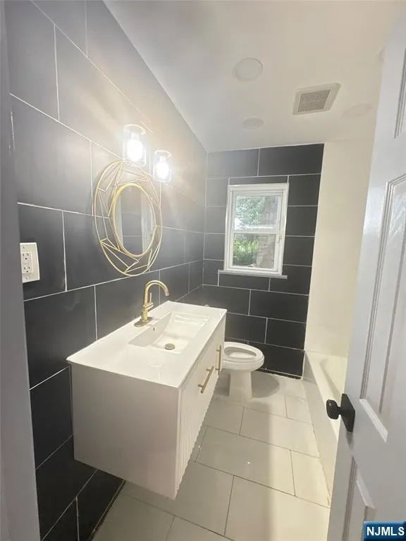 2614 Stiles Street Linden, NJ 07036