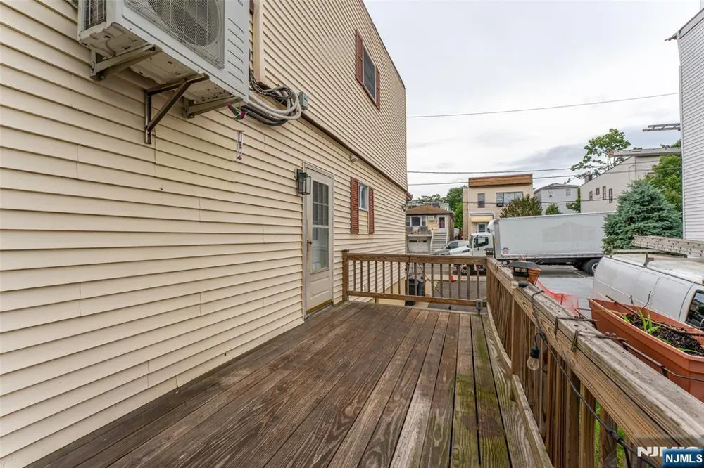 4317 Cottage Avenue North Bergen, NJ 07047