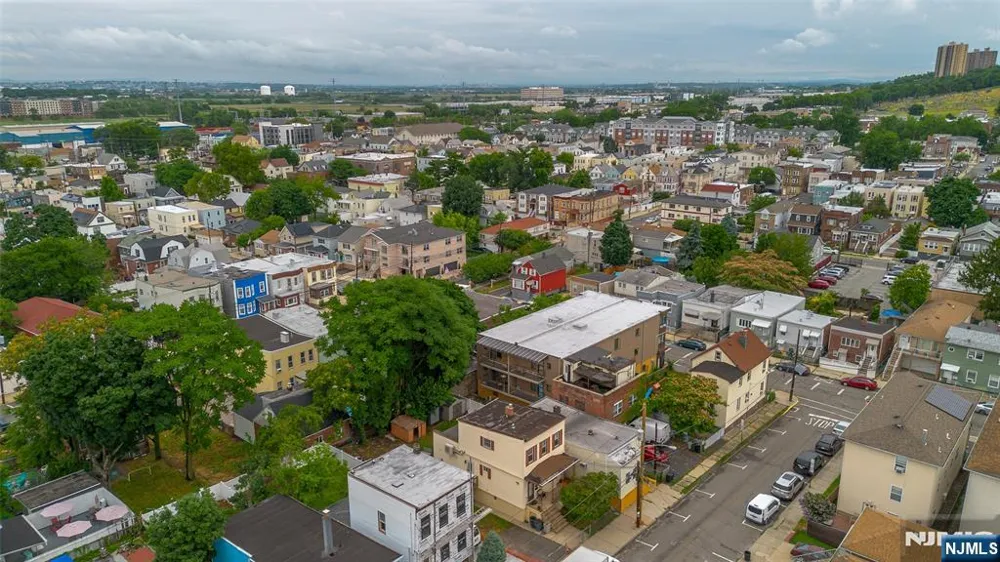 4317 Cottage Avenue North Bergen, NJ 07047