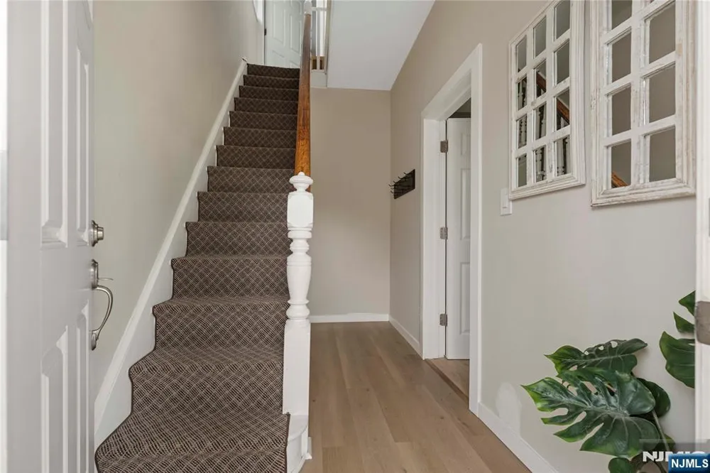 4317 Cottage Avenue North Bergen, NJ 07047