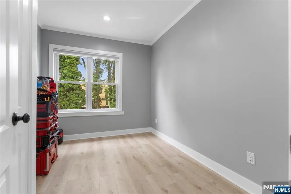 4317 Cottage Avenue North Bergen, NJ 07047