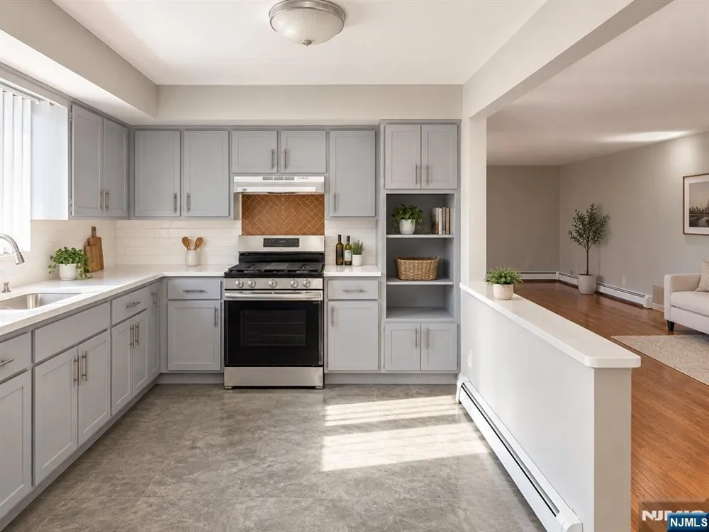 37 12th Street 2 Bayonne, NJ 07002