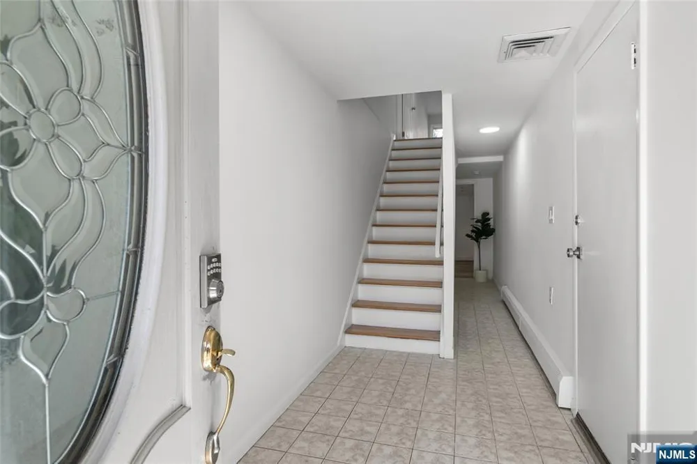 75 Liberty Place Palisades Park, NJ 07650