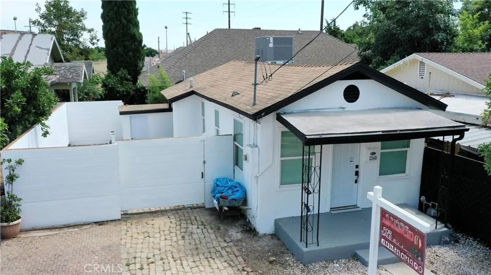 2340 N Thomas Los Angeles, CA 90031