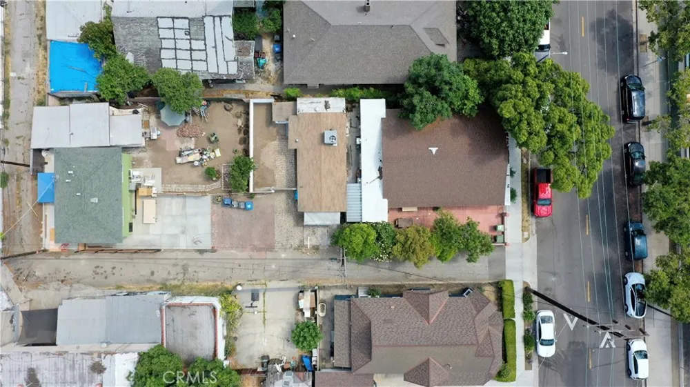 2340 N Thomas Los Angeles, CA 90031