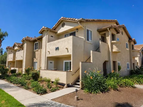 210 Woodland Parkway #135