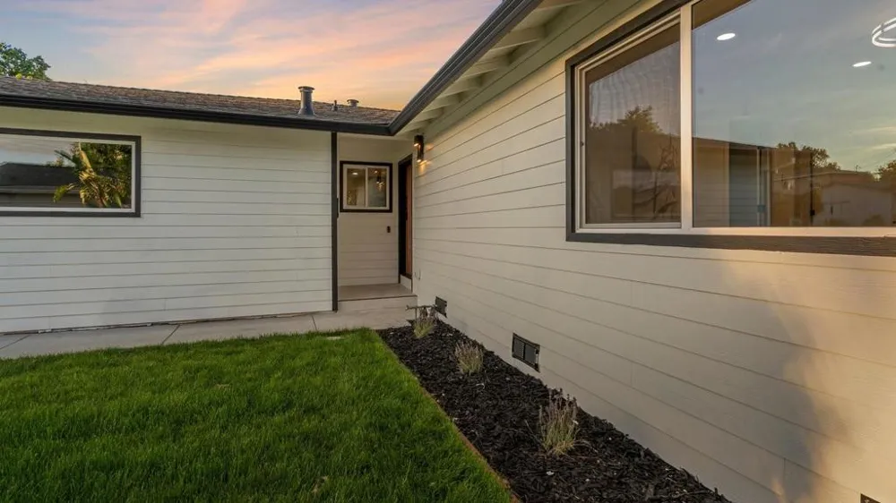 2048 Mayfield Avenue San Jose, CA 95130