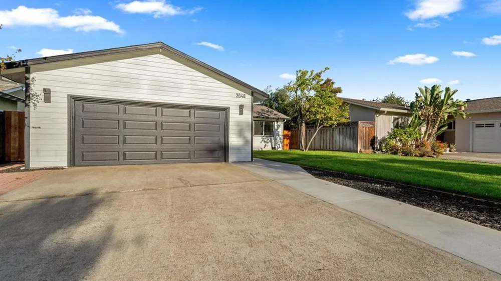 2048 Mayfield Avenue San Jose, CA 95130