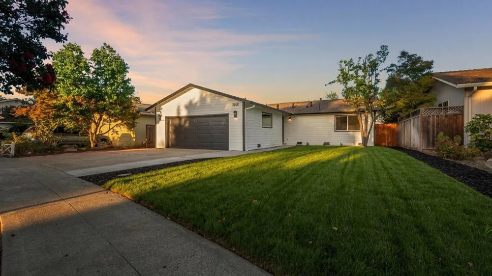 2048 Mayfield Avenue San Jose, CA 95130