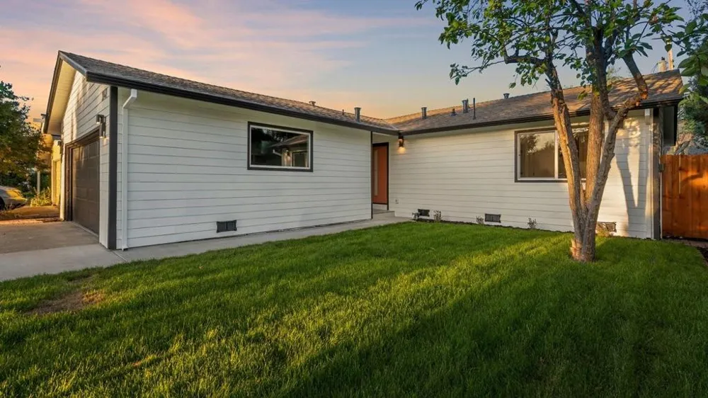 2048 Mayfield Avenue San Jose, CA 95130