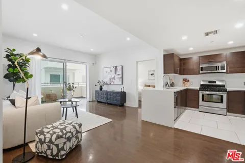 1700 Sawtelle Boulevard #219