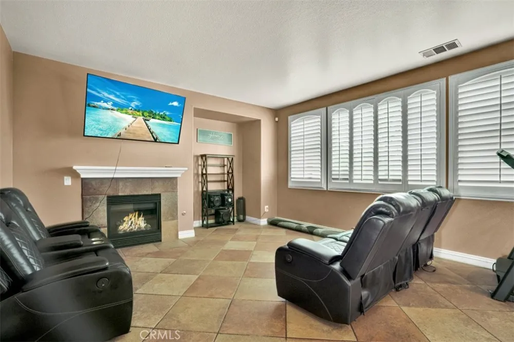 1110 Laurelhurst Heights San Jacinto, CA 92582