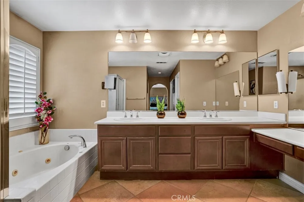 1110 Laurelhurst Heights San Jacinto, CA 92582