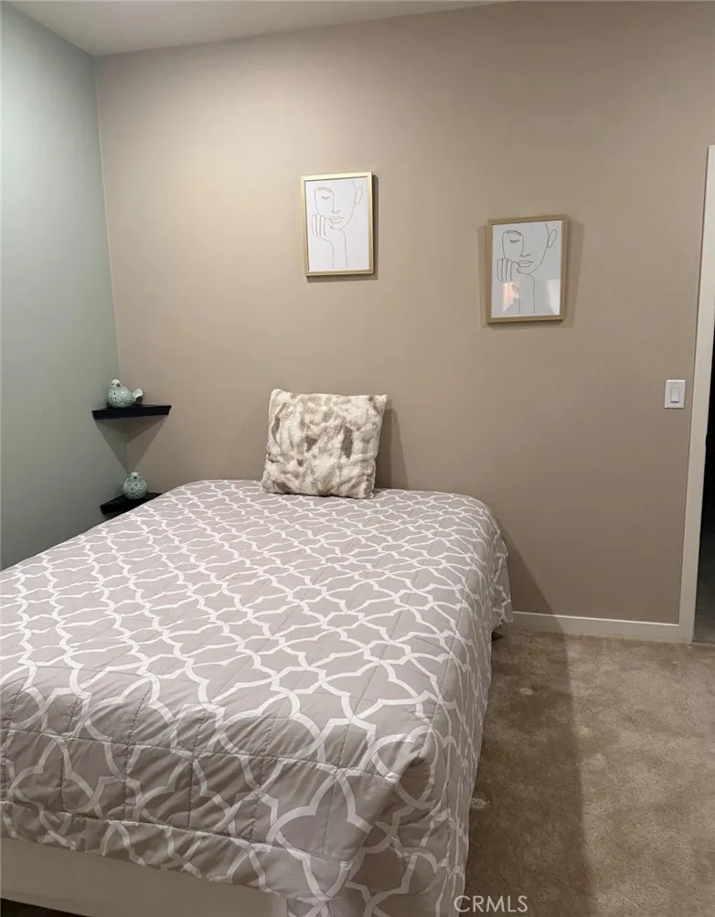 15642 Caterpillar Fontana, CA 92336