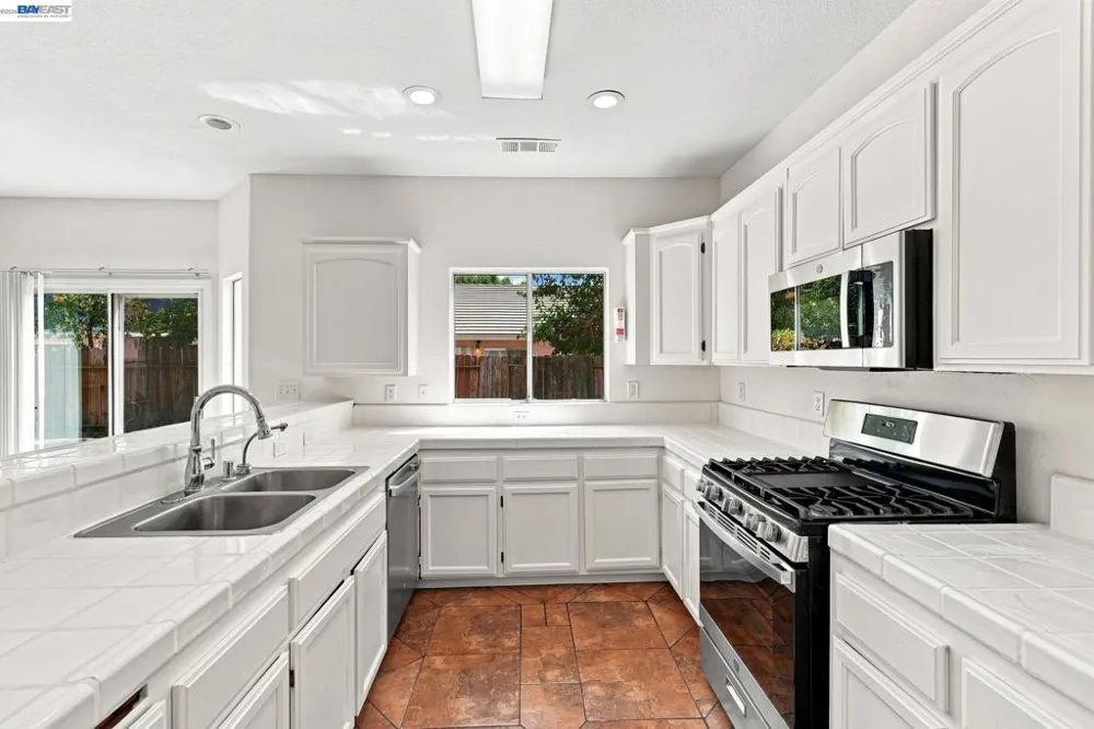 3276 Konig Ct Stockton, CA 95206