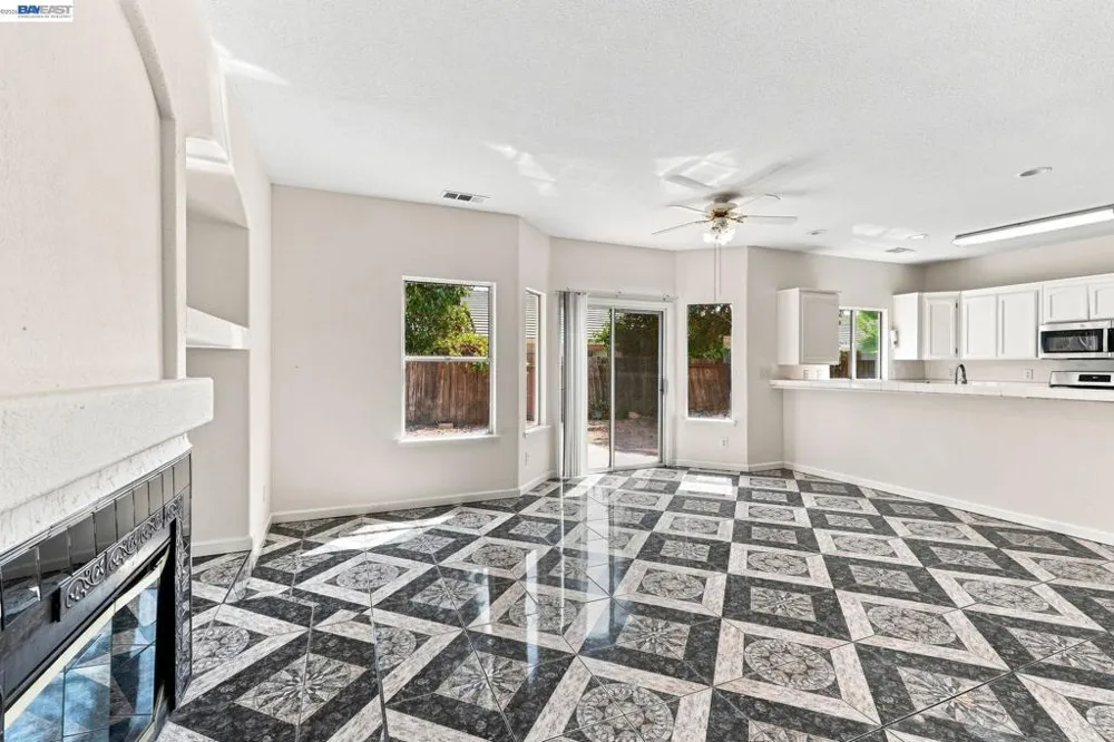 3276 Konig Ct Stockton, CA 95206