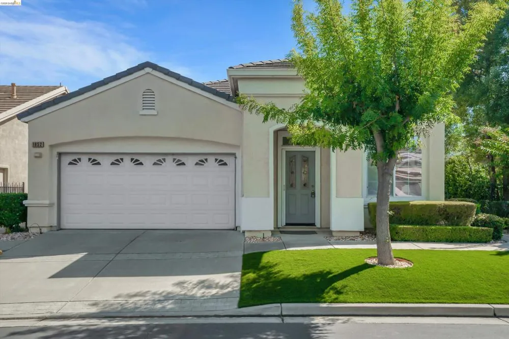 1852 Island Park Pl Brentwood, CA 94513