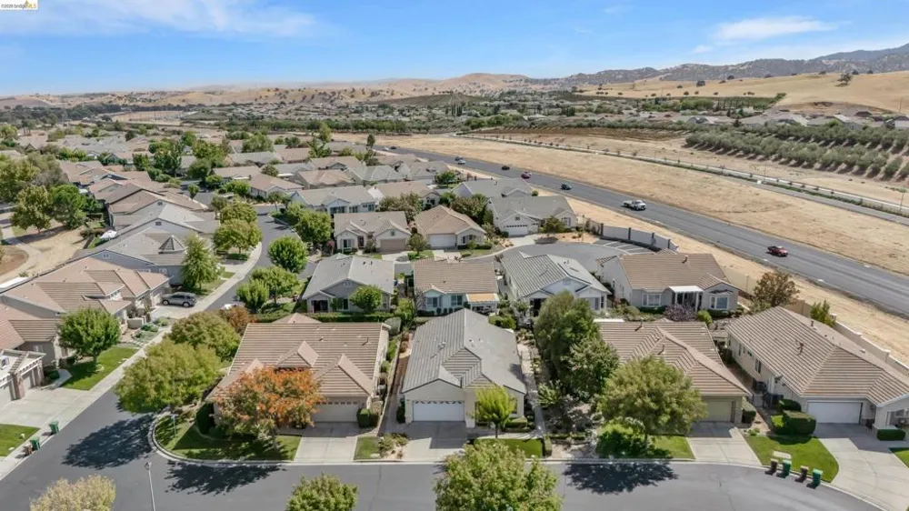 1852 Island Park Pl Brentwood, CA 94513