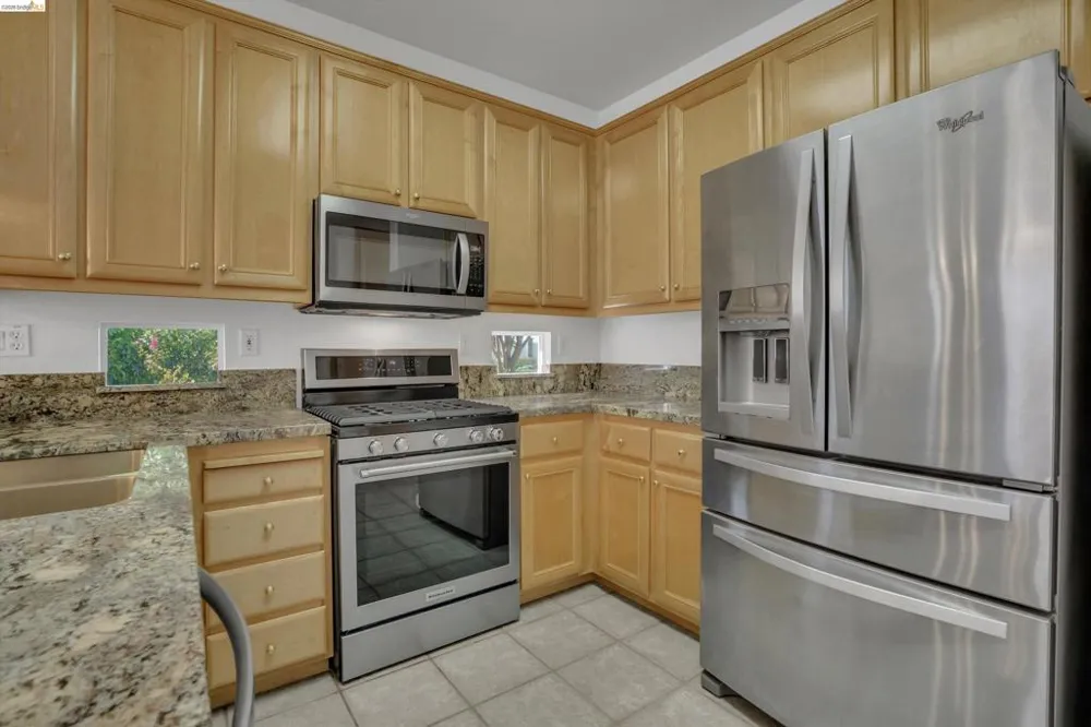 1852 Island Park Pl Brentwood, CA 94513