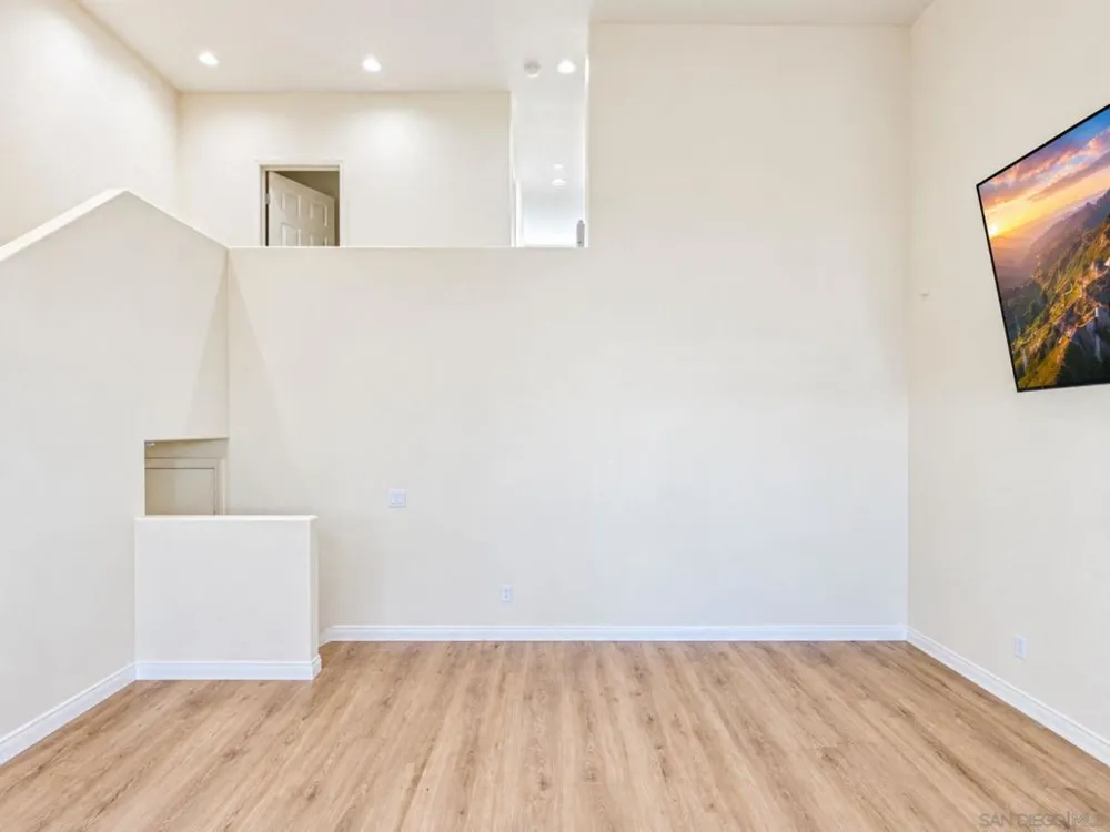 274 Vermont Court El Cajon, CA 92020