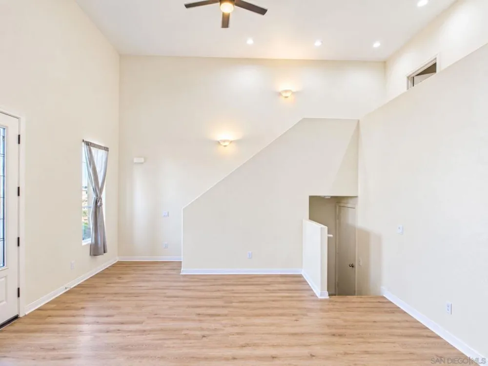 274 Vermont Court El Cajon, CA 92020