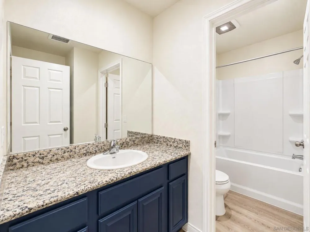 274 Vermont Court El Cajon, CA 92020