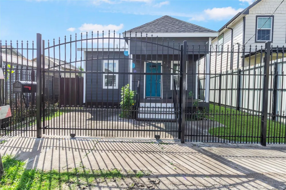 531 Estelle Street Houston, TX 77003