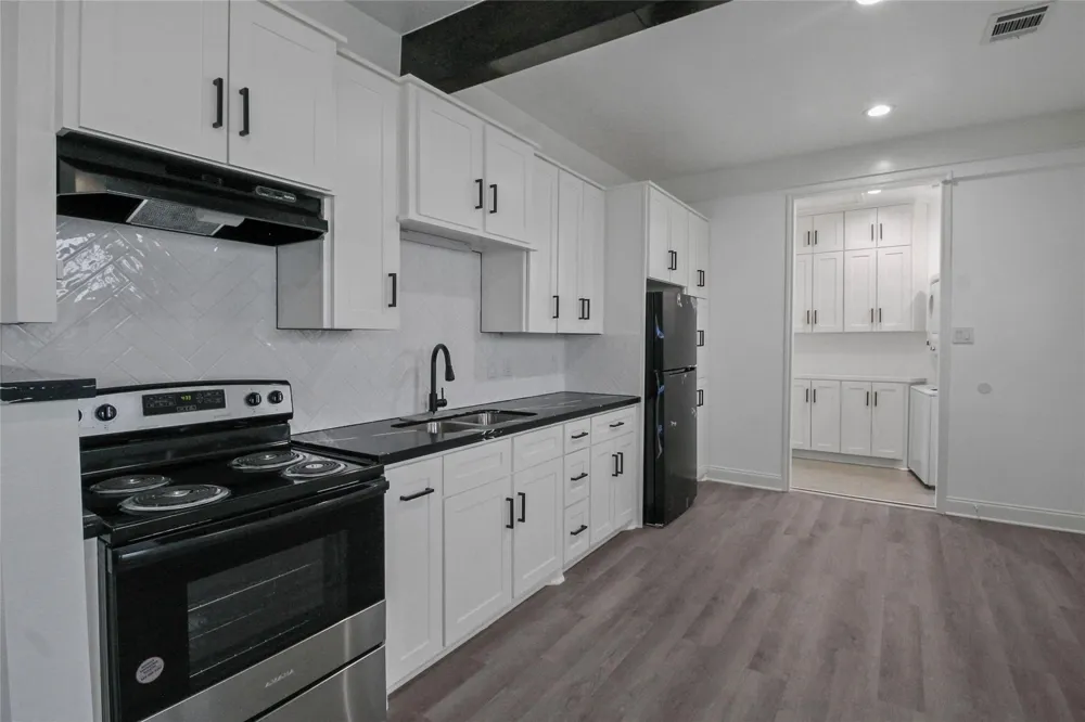 531 Estelle Street Houston, TX 77003