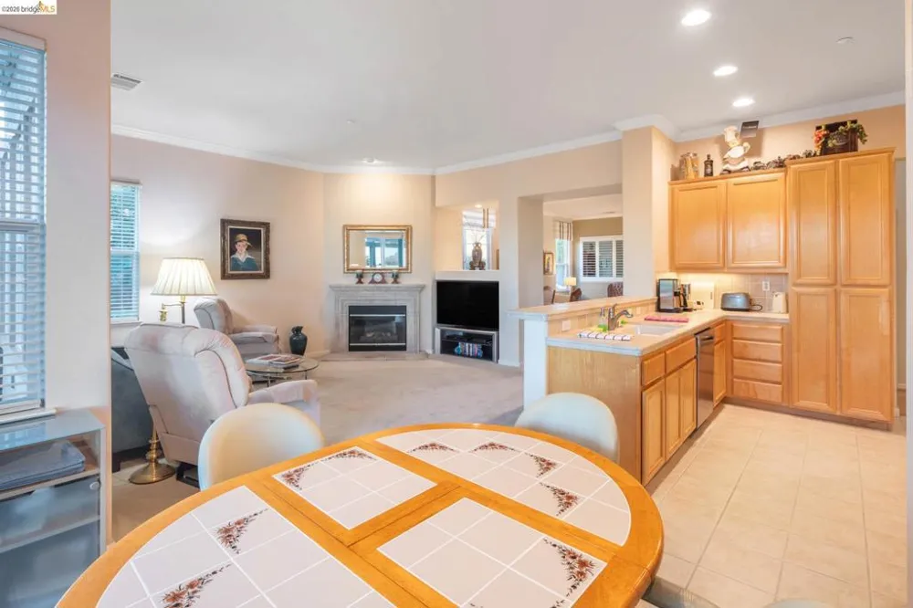 725 Richardson Drive Brentwood, CA 94513