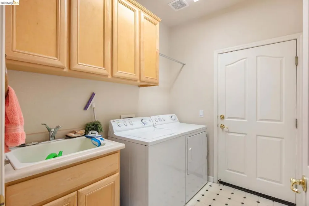 725 Richardson Drive Brentwood, CA 94513