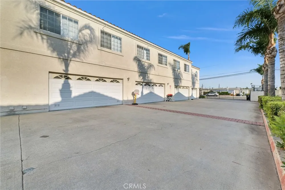 19555 E Cypress Street #P Covina, CA 91724