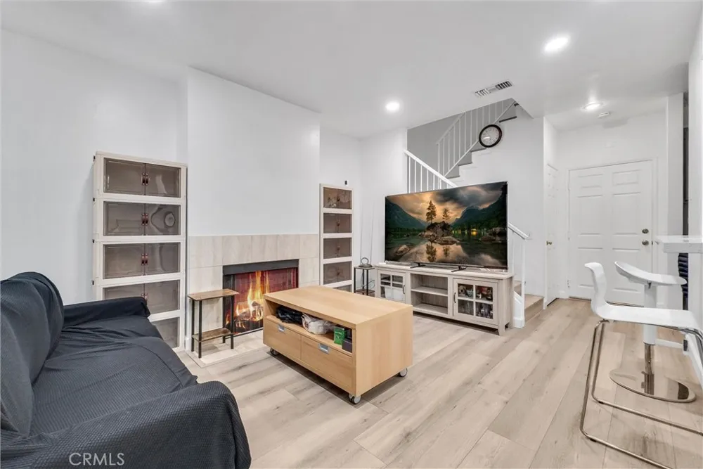 19555 E Cypress Street #P Covina, CA 91724