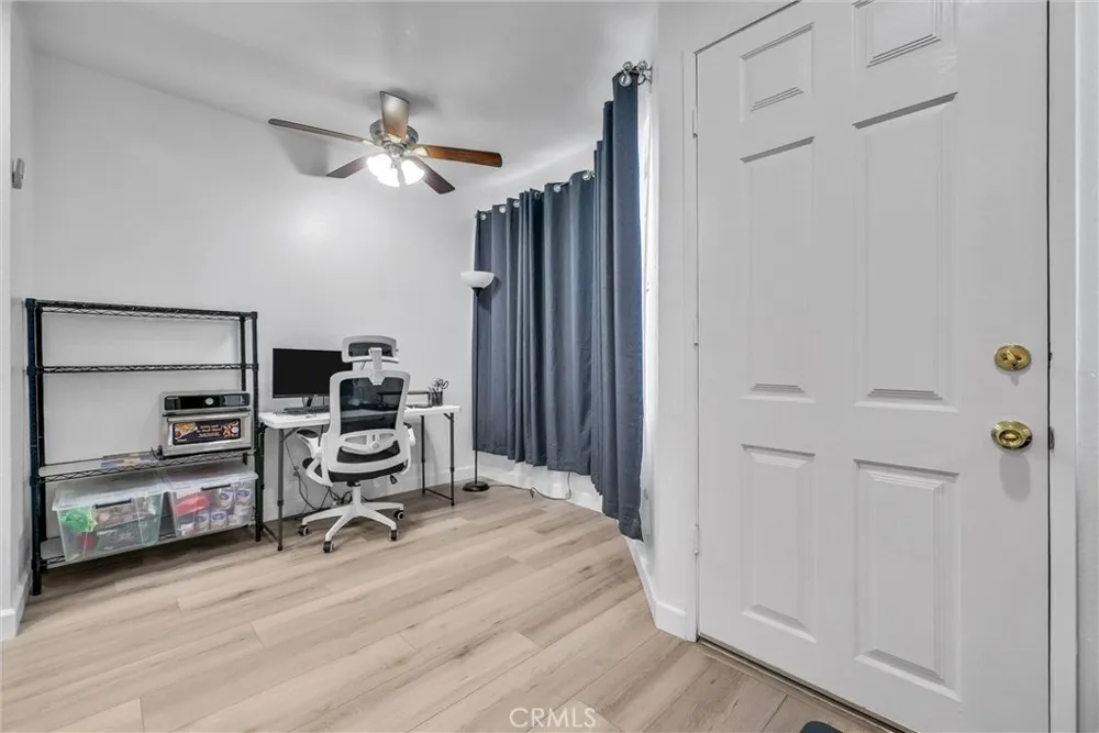 19555 E Cypress Street #P Covina, CA 91724