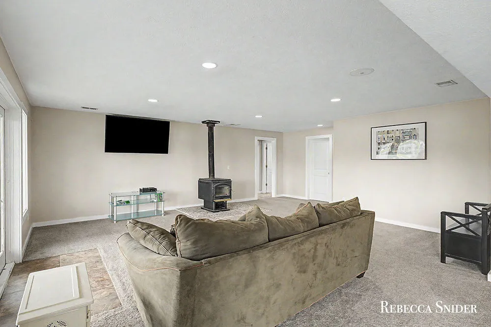 10210 Bingham Street Zeeland, MI 49464