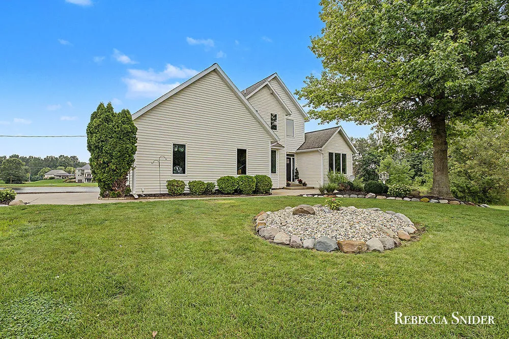 10210 Bingham Street Zeeland, MI 49464